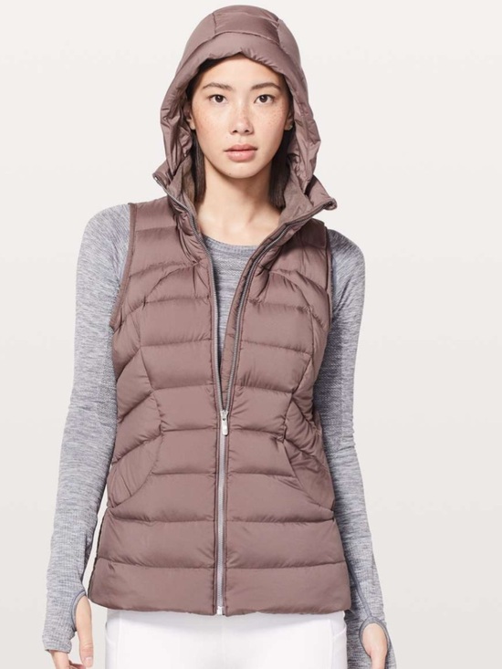 lululemon athletica Jackets & Blazers - Lululemon Pack It Down Vest in Mauve Stone size 2